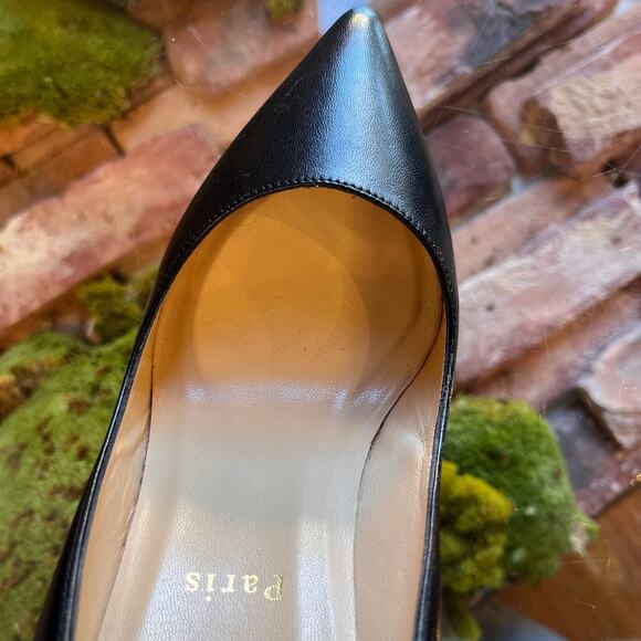 CHRISTIAN LOUBOUTIN Black Leather Pumps SZ 37 (7 US) - Picture 5 of 11
